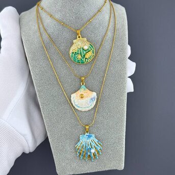 "Seashell" Necklace, 18K Gold Plated Steel