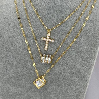 18K gold plated Stainless steel  "Crosses" necklace, Intensity